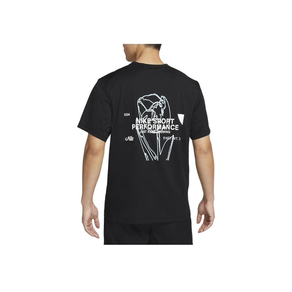 Nike Dri-FIT Yuvarlak Yaka Günlük Nefes Alabilir Kısa Kollu Baskılı Tişört Erkek Üstleri Siyah FN3280-010