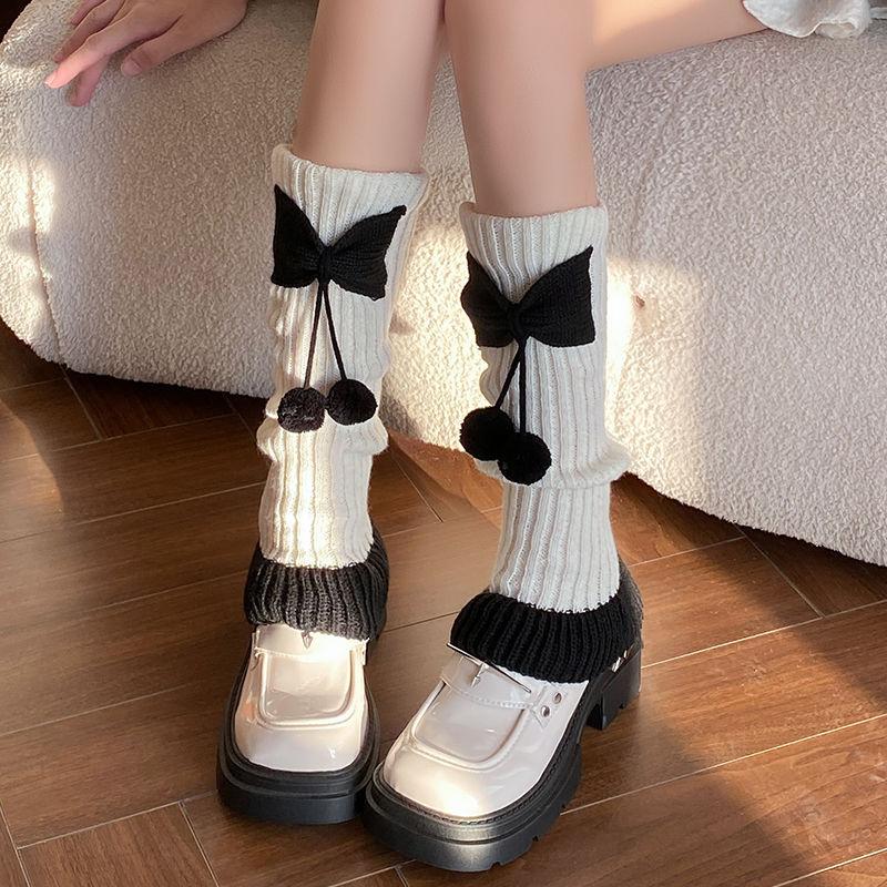 Pompon Gestrickte Stulpen Herbst Winter Verdickt Warm Neujahr Schleife Stulpen Colorblocking Weihnachts-Stil Japanische JK Slouchy Socken