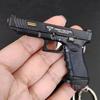 1:3 Für G34 Halblegierung Pistolenmodell Mini-Waffen-Spielzeug Schlüsselanhänger Tasche Anhänger Handwerk für Kinder und Erwachsene
