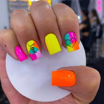 24 Pezzi Unghie Quadrate Corte, Unghie Creative per San Valentino Amore Romantico Francesi Unghie Finte Nail Art, Unghie Press On, Forniture per Unghie Sposa