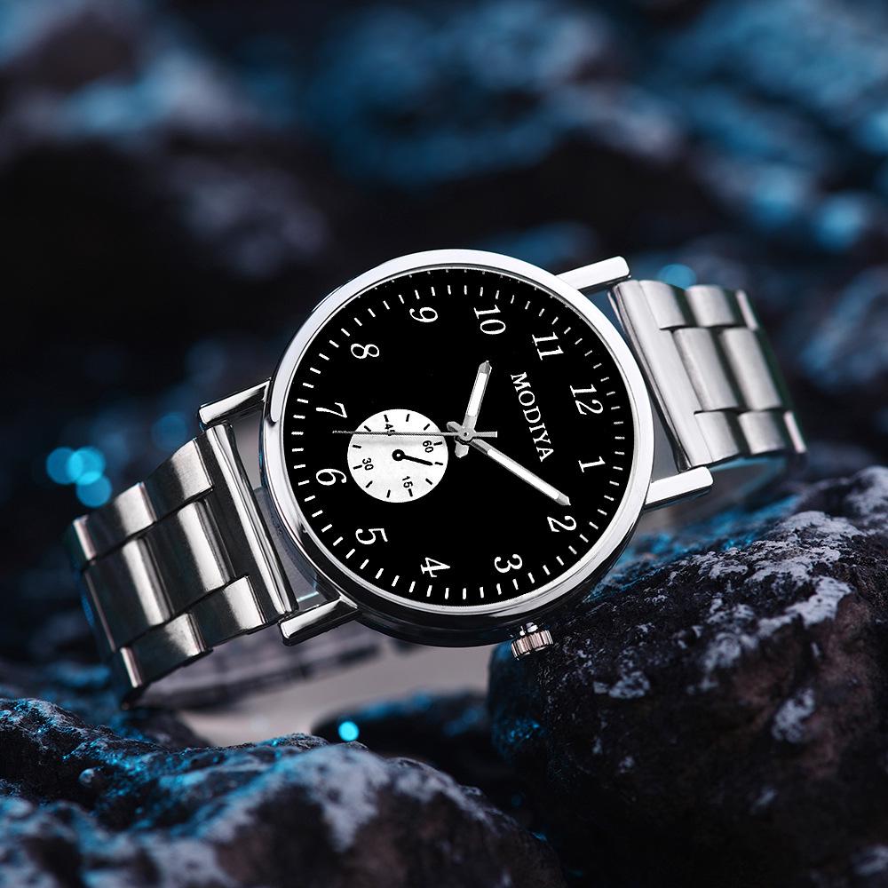 Men's Stainless Steel Quartz Watch - Elegant, Simple Design