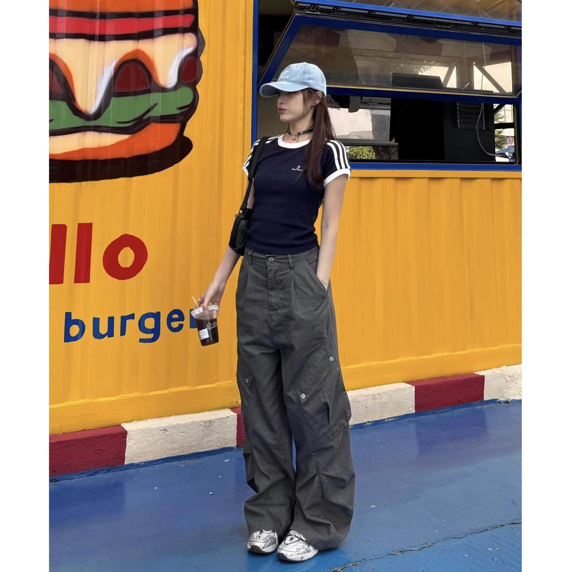 

Ретро брюки карго широкого кроя с множеством карманов для мужчин и женщин – Американский стиль, приталенный дизайн с прямыми штанинами 3X-Large серый/чёрный