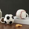 Yousheng Sport Thema Kaffeetasse mit Deckel Fußball Baseball Keramiktasse Schwarz Weiß Kariert Rote Nähte Auslaufsicher Mikrowellengeeignet Teetasse
