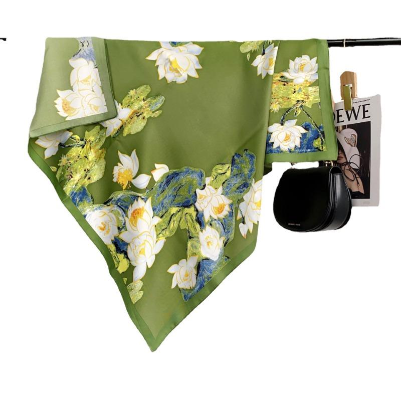 Women S Printed Square Scarf For Sun Protection And Daily Wear