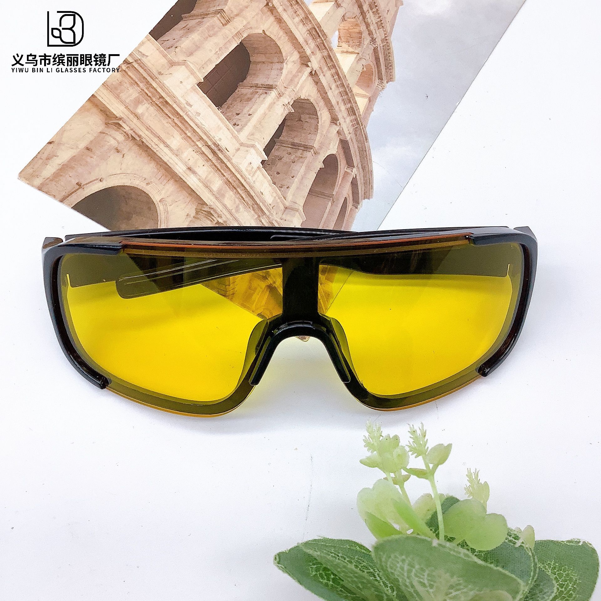 

Очки для езды на велосипеде на открытом воздухе Детские солнцезащитные очки Модные спортивные велосипедные очки с большой оправой Ветрозащитная защита глаз Детские солнцезащитные очки