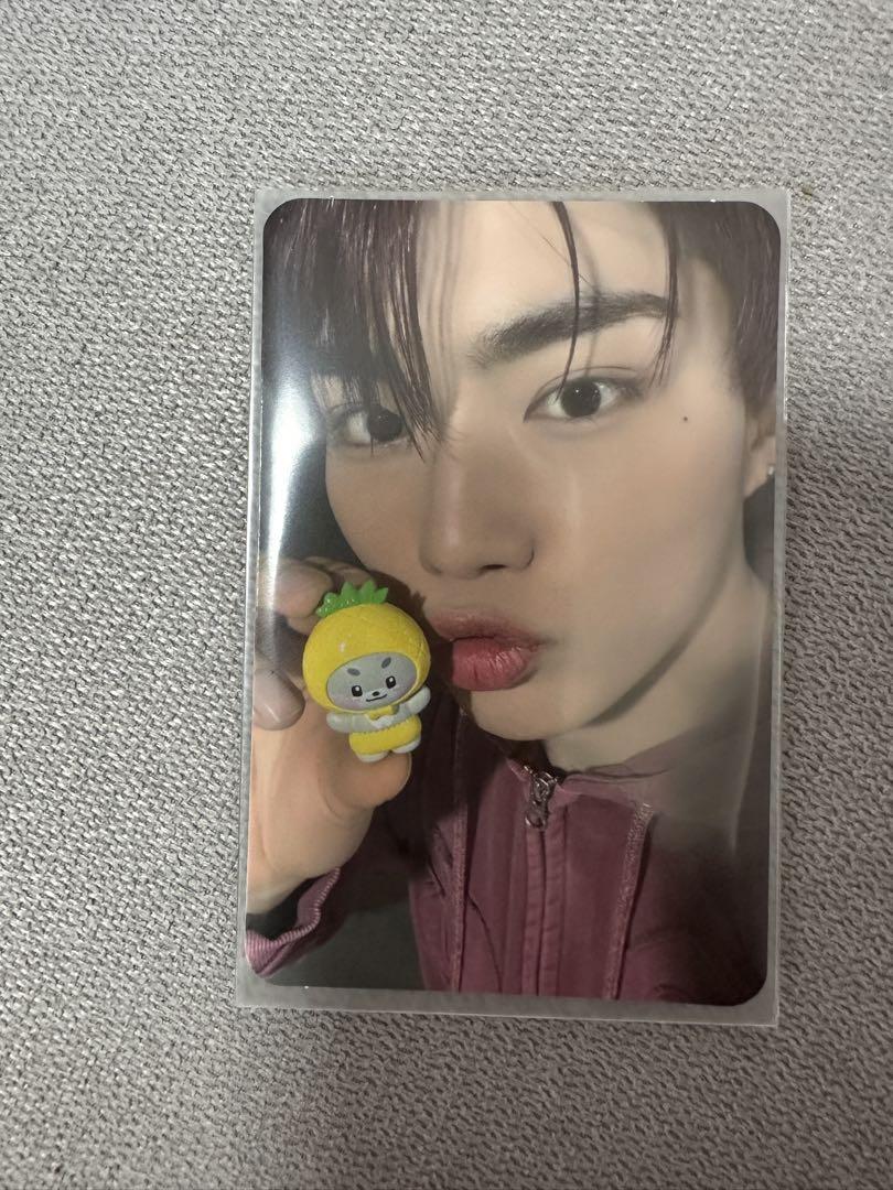 

[USED] zb1 Go-Nuk Zeroni Fruit Costume Figure Bonus Trading Card