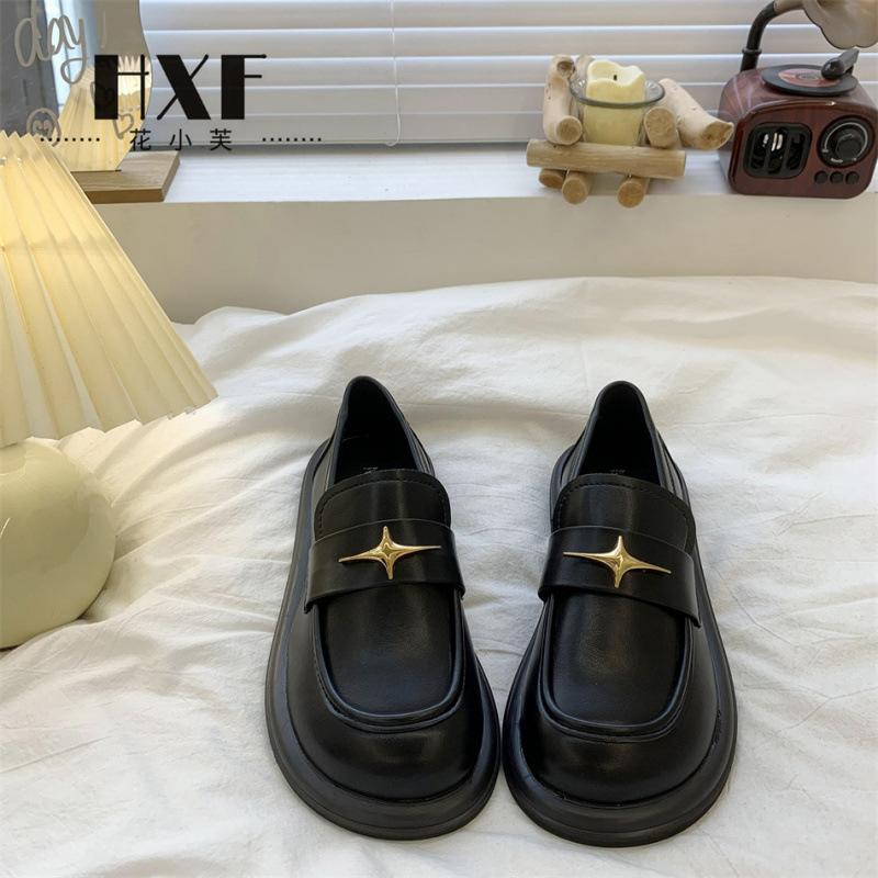 

Soft-soled loafers women s spring 2025 new black one-pedal flat-soled single shoes retro British style small leather shoes 40