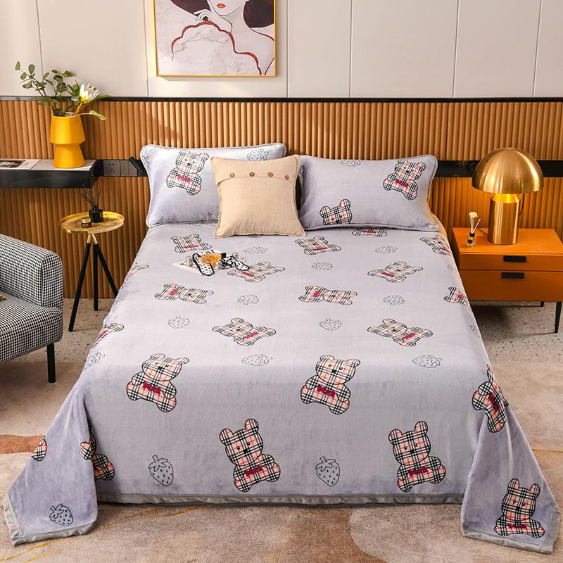 1pc Comfortable Printed Blanket Soft&cozy&machine Washable Velvet Plush All-season Multipurpose Nap Blanket for Office and Sofa(Excluding pillowcases)