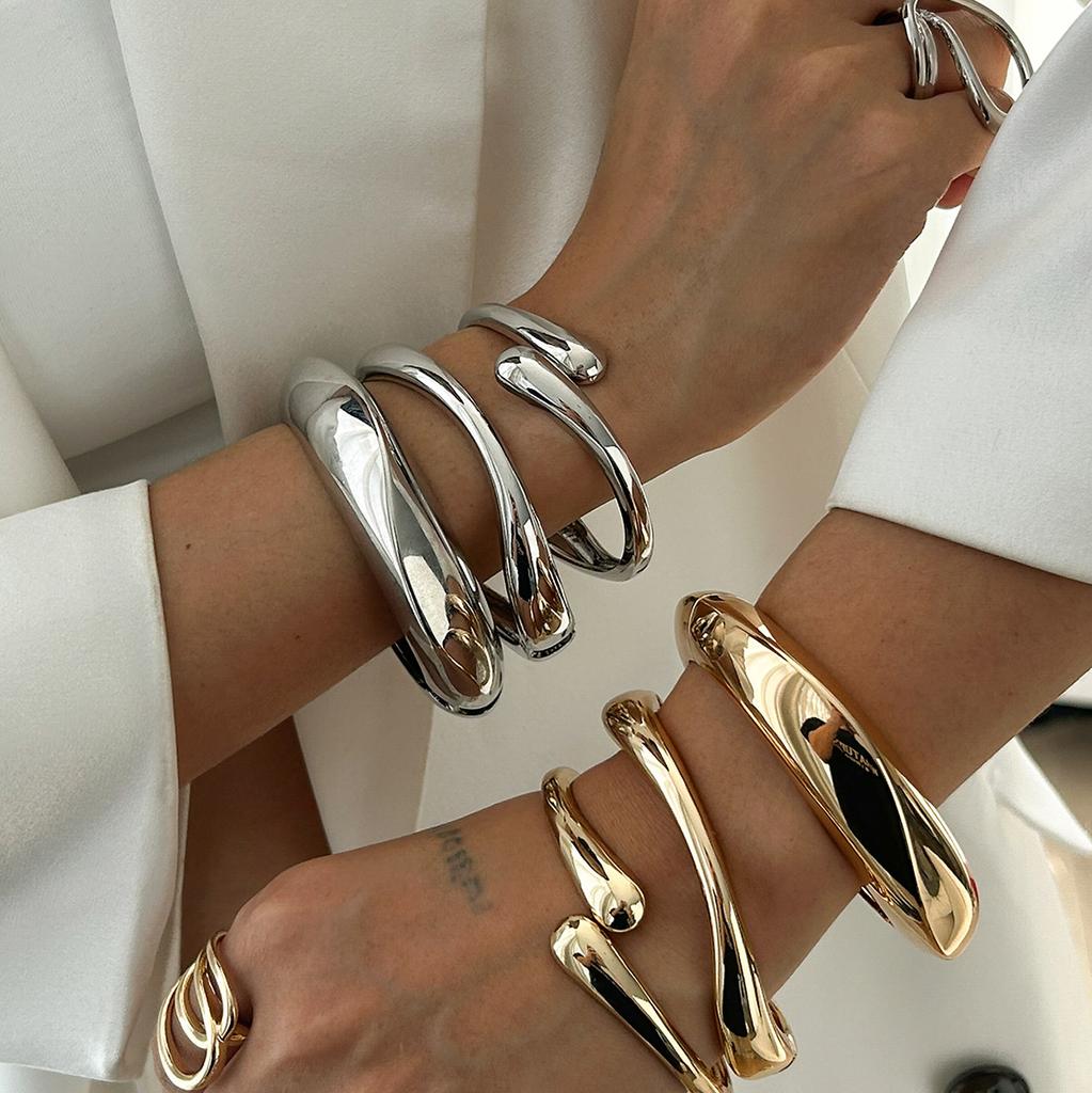 Ins Style Metal Smooth Opening Bracelet Bracelet Exaggerated Niche Water Droplet Hugging Bracelet for Women