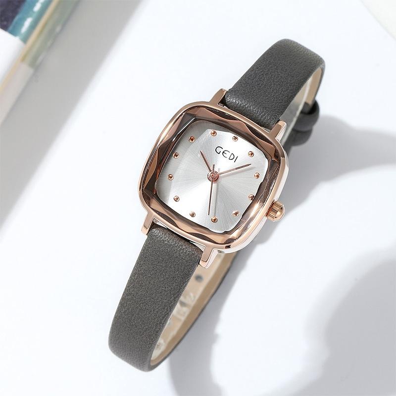 Retro Small Square Dial Student Watch Women'S Simple Style Small Dial Belt Watch Quartz Watch