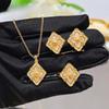 2026 Gebürstetes Handwerk Retro Hofstil Weißes Fritillary Set Vierblättriges Kleeblatt Armband Achat Halskette Ring Ohr