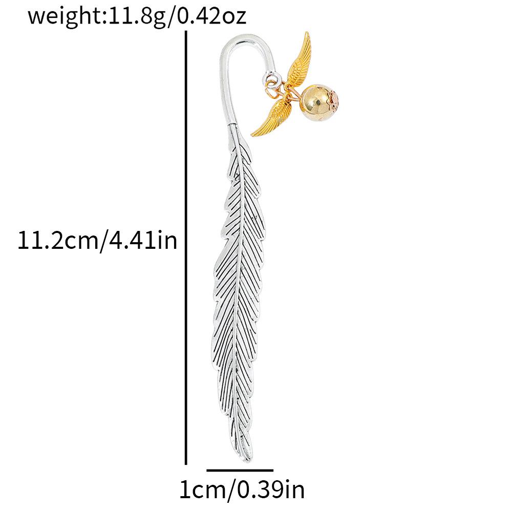 

Retro Metal Bookmark Golden Feather Snitch Three-hallows Pendant Book Lovers Reading Magic Bookmarks Small Gifts Cute Stationery