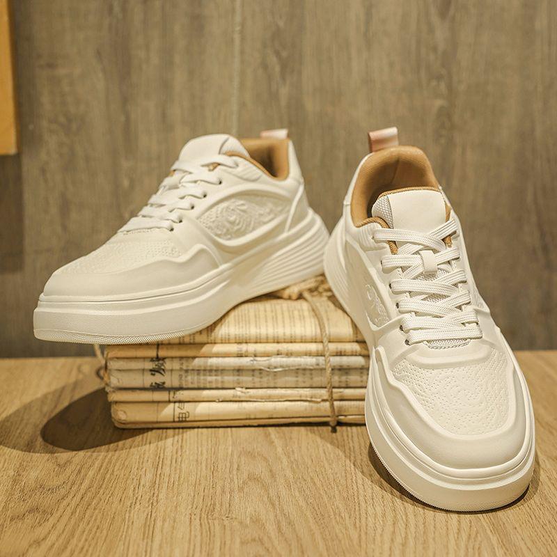 

Men s 2025 Autumn White Board Shoes: Breathable, Trendy, Versatile, Low-Top, Thick Sole, Height-Increasing, Korean Style, Leather Fashion Sneakers. 44