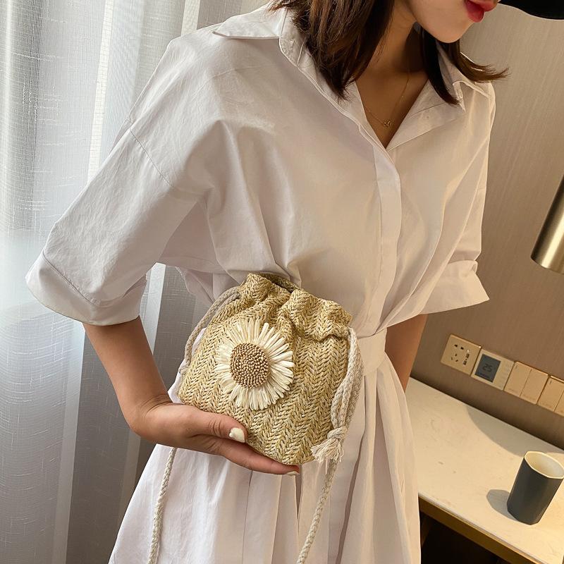 Summer New Fashion Straw Strap Mouth Women's Woven Bag Single Shoulder Bag Crossbody Bag for Travel and Amusement