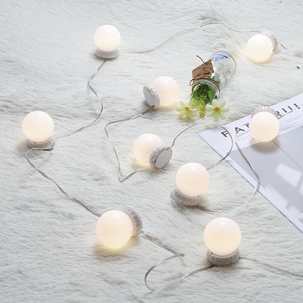 3 Lighting Modes Vanity LEDs Mirror Lights Kit with 10 Bulbs Adjustable 10 Brightness USB Mirror String Light for Makeup Dressing Table