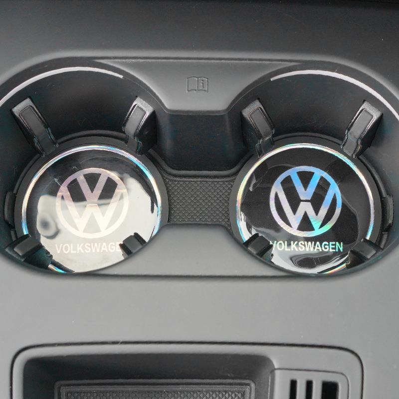 

Для VW 2 шт. Автомобильные подставки под стаканы Антискользящие подставки-костеры Для VW Volkswagen GTI Polo Golf Passat Tiguan Arteon Touareg Taigo Caddy