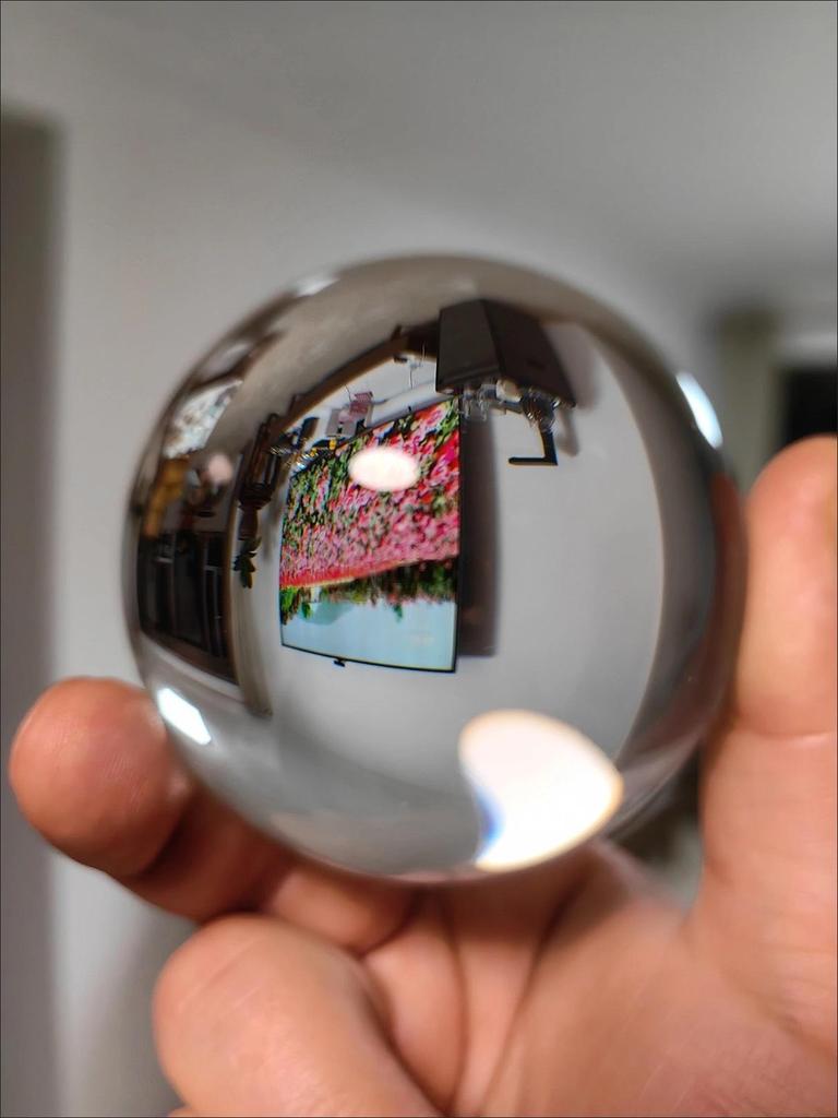 Transparent K9 Crystal Glass Ball Ornament - Ideal Gift for Leader or Elder, Perfect for Living Room or Office Decor
