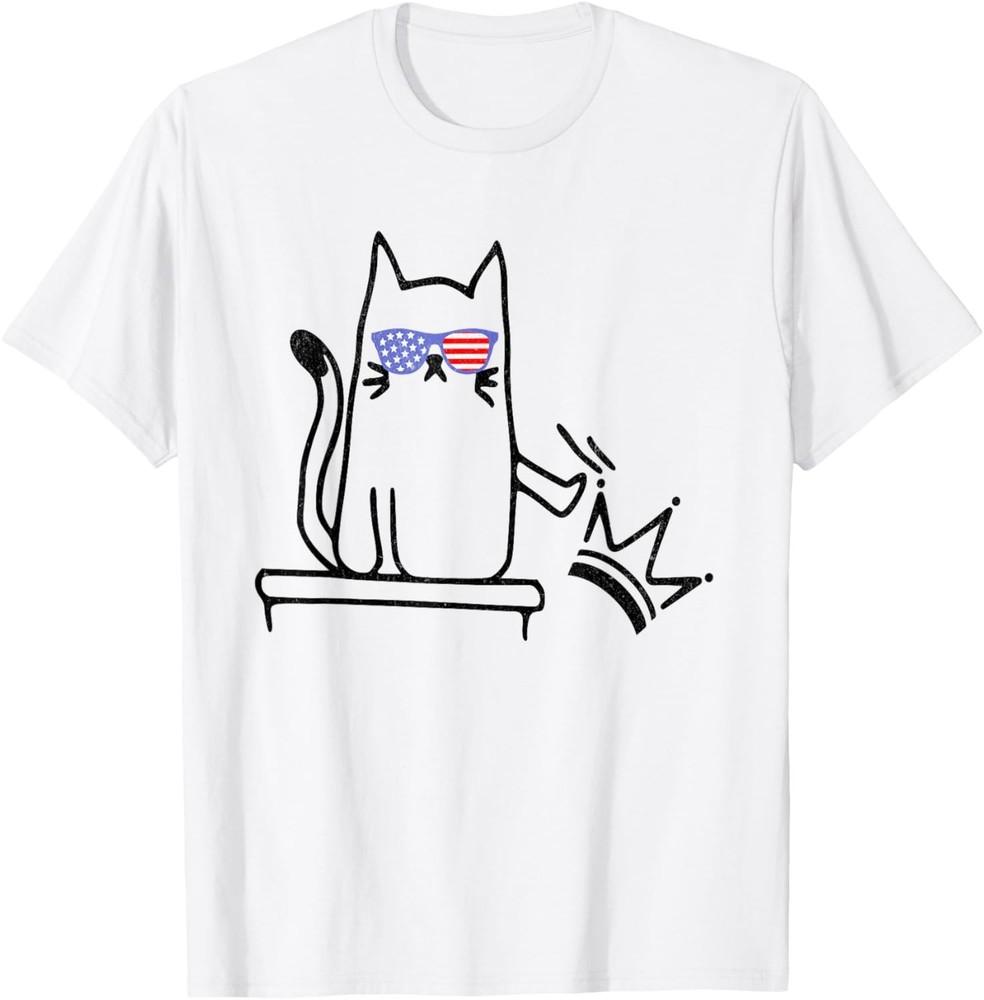 

Cat No Kings in America Funny Political Cat Lady T-Shirt unisex T-Shirt 4XL
