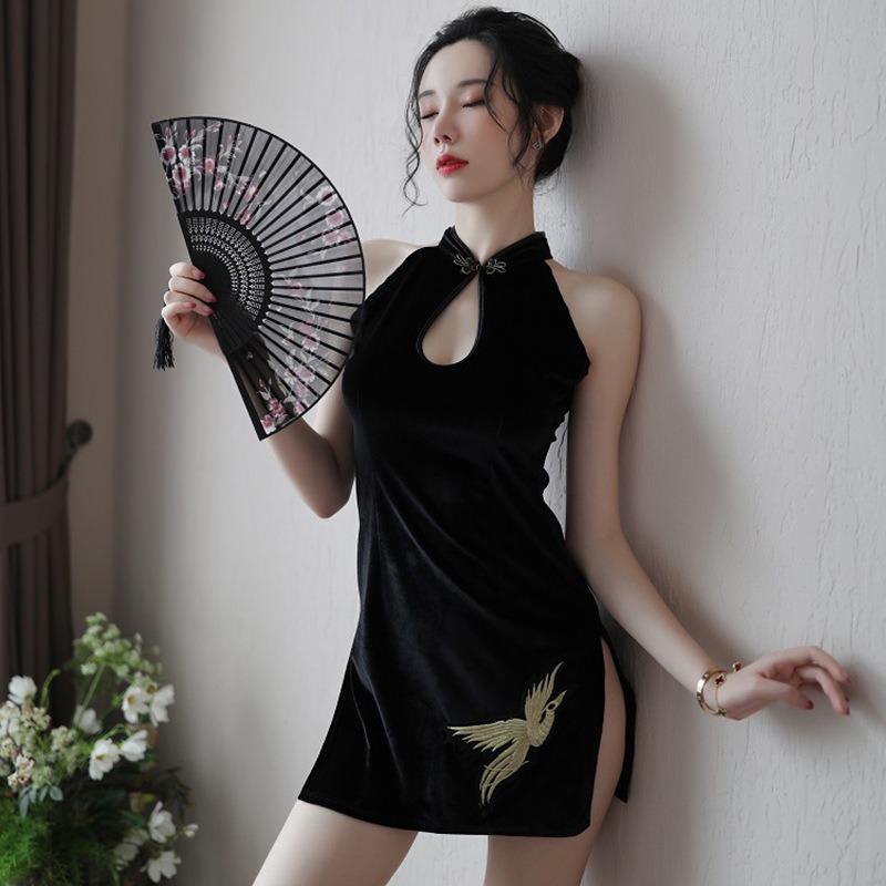 Classical Sexy Fashion High-end Femininity Golden Velvet Passion Cheongsam Slim Uniform Embroidered Lingerie Pure Desire