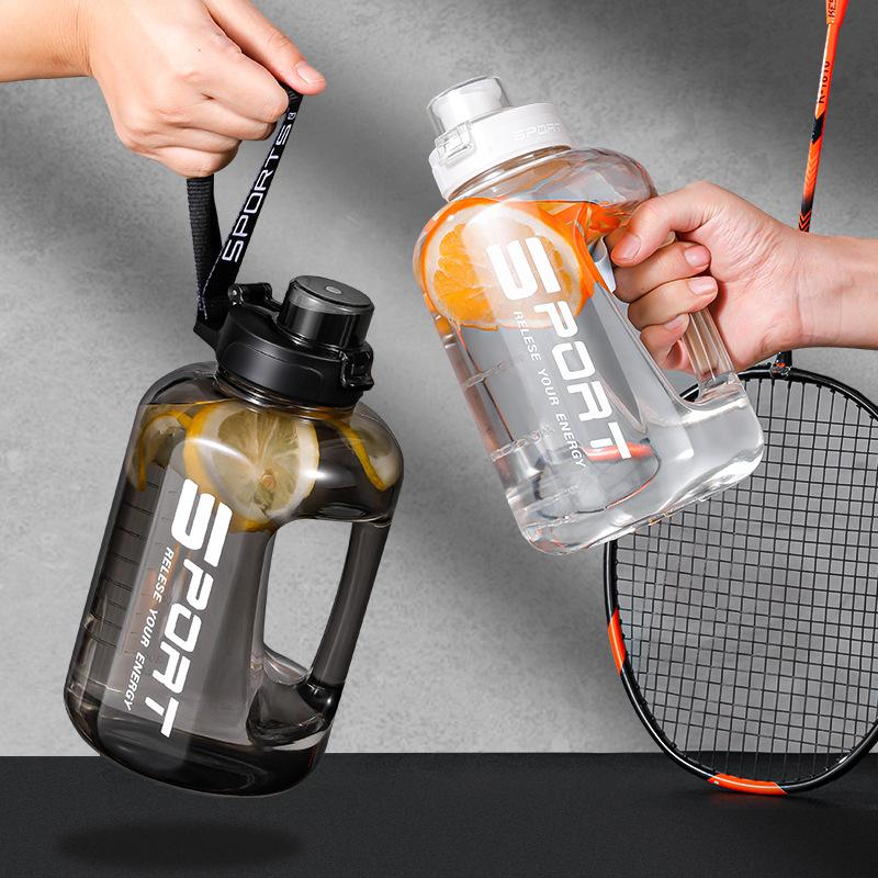 Large Capacity Sports Kettle, Outdoor Fitness Ton Bucket, Heat-resistant Portable Straw Water Cup
