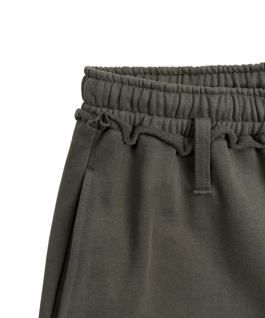 Pepeulli Cut Off Bermuda Sweat Pants (Khaki Grey)