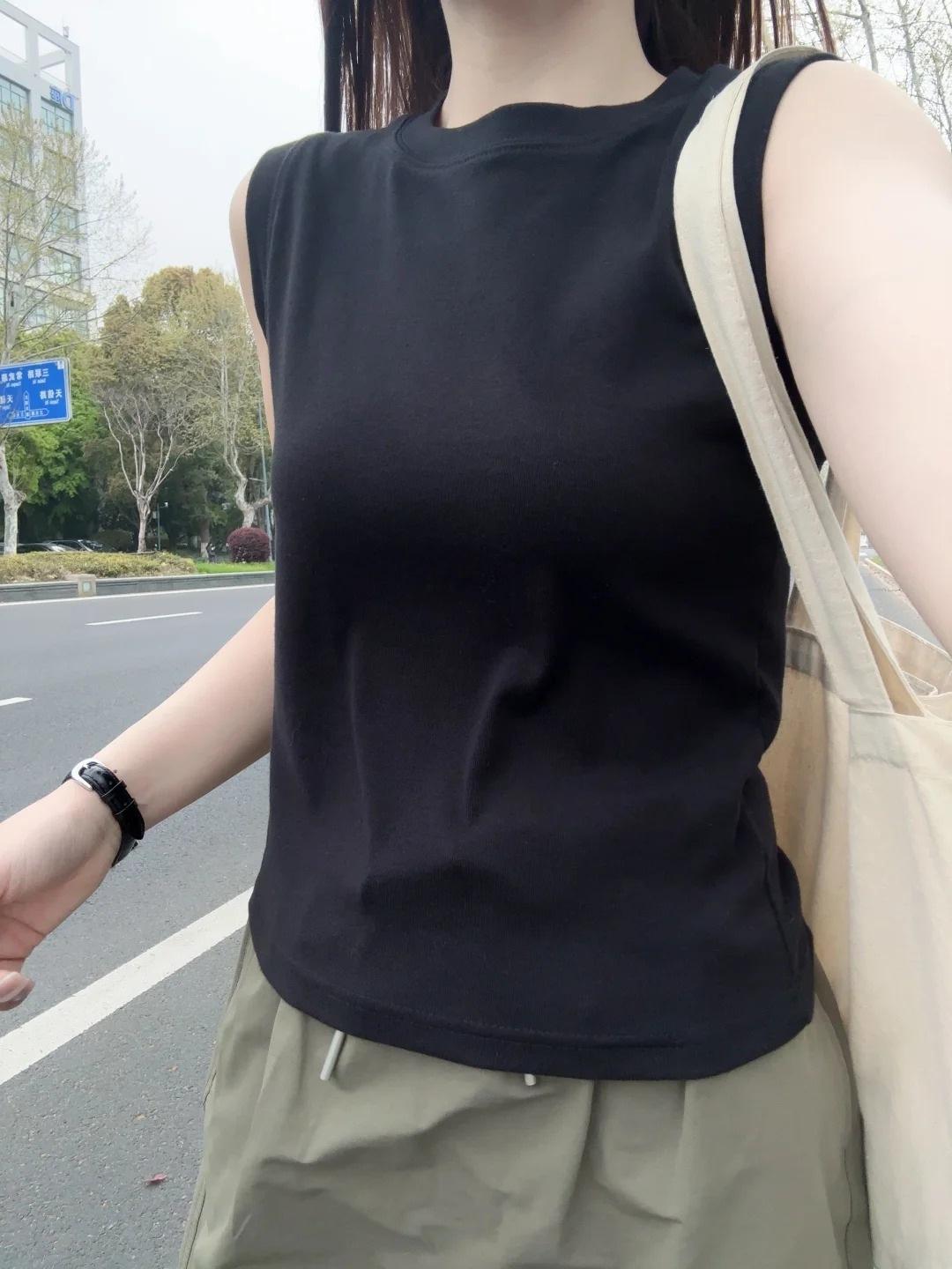 

Cover the breasts, wide shoulder straps, I-shaped vest for women s summer cotton comfort, bottom top, vest, basic suspender. XL чорний
