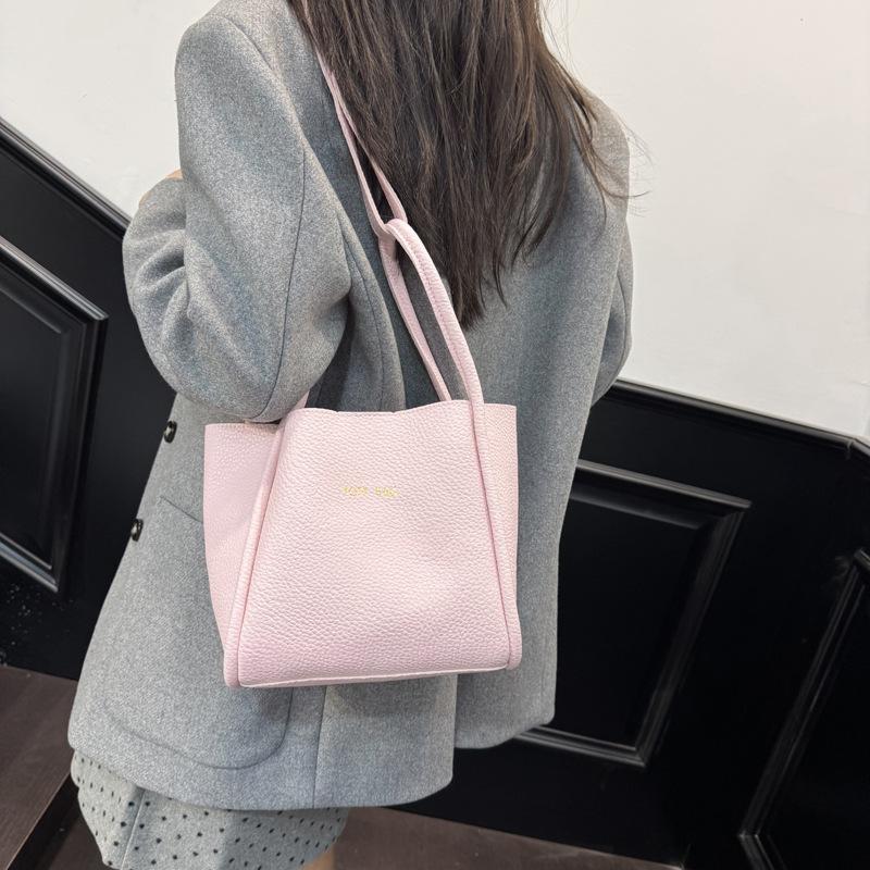 Fashion Versatile Trend Handbag Seasonal New Bucket Handbag Fashion Large Capacity Women's Shoulder Bag