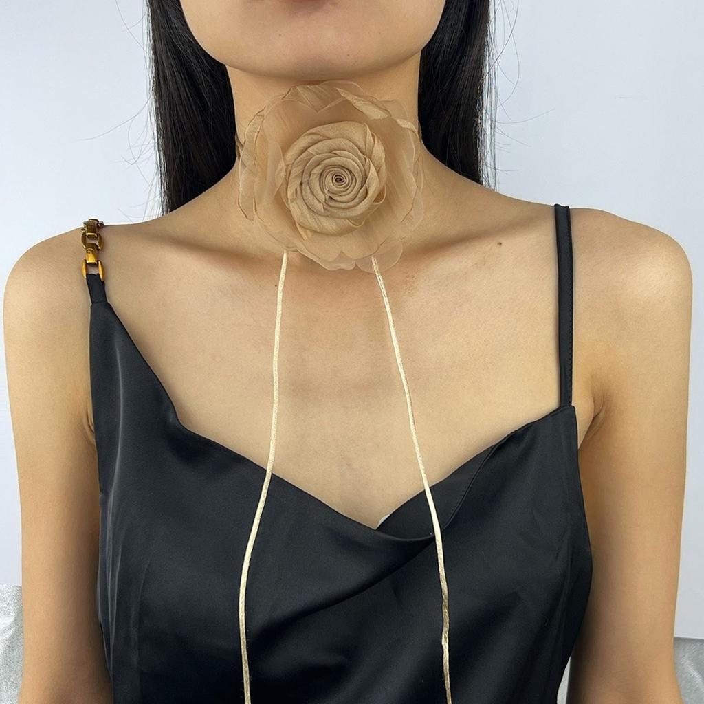 Elegante Rosen-Choker-Halskette Accessoire Vintage Rosen-Choker Modische Stoffrosen-Choker-Halskette für Trendsetter
