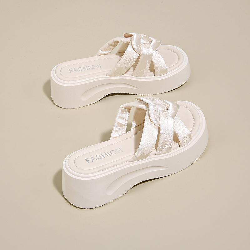 With skirt platform slippers women's summer wear 2025 new muffin cool slippers soft-soled beach shoes