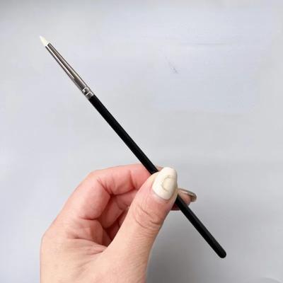 Tapered Detail Eyeshadow Brush Natural Goat Hair Pointed Crease Brush Precise Eye Shadow Smudge Smoky Liner Makeup Brushes