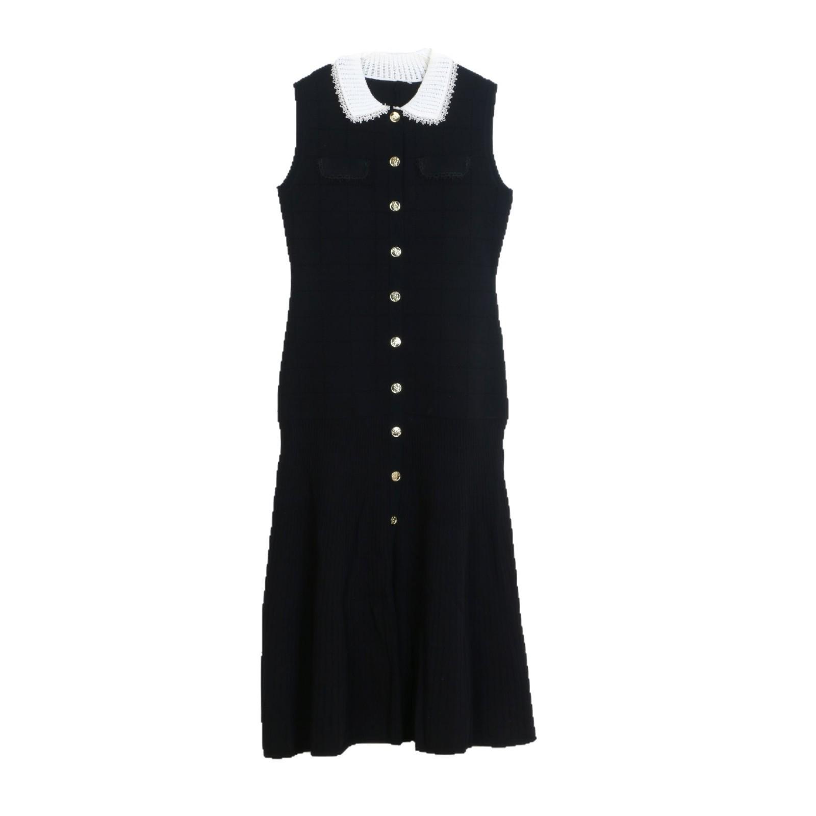 

Elegant French Hepburn-Style Color Block Embroidered Knit Dress with Turn-Down Collar - Spring/Summer Collection S