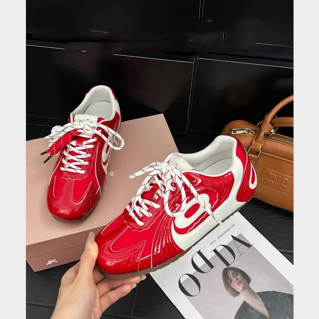 Retro Versatile Baseball Moral Training Shoes Women's 2025 New Comfortable and Lightweight Flat-bottomed Casual Sports Racing Forrest Gump Shoes