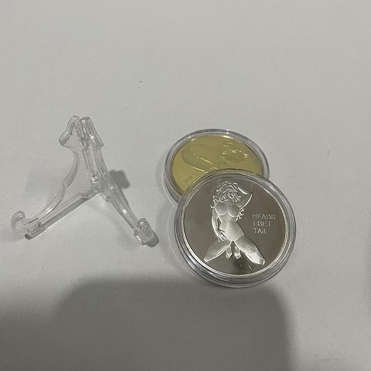 Gold-Plated Russian Sexy Girl Commemorative Coin - Silver-Plated Badge