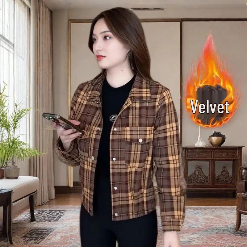Women's Petite Fleece-Lined Plaid Jacket: Spring & Autumn Style