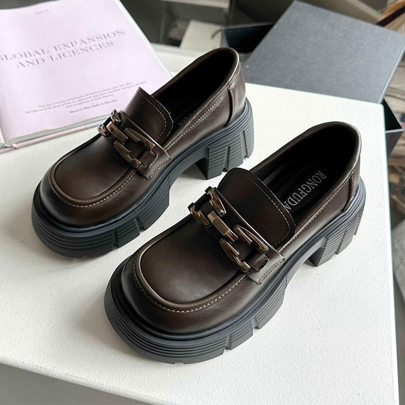 French round head thick heel platform British single shoes women's 2025 spring new versatile black retro loafer small leather shoes