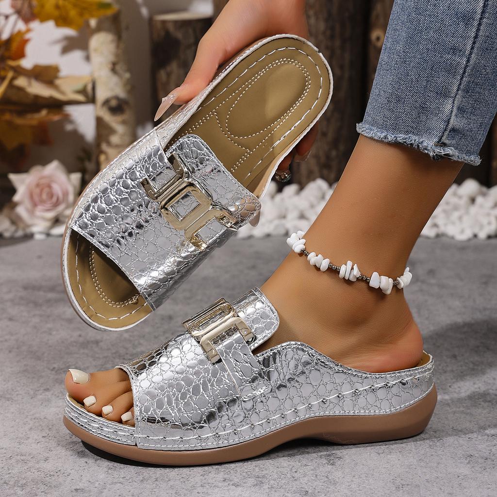 Fashion Summer 2025 Women Slippers New Large Size Solid Color Round Head Shoes Women Metal Casual Outdoor Roman Style Wedge Sandals