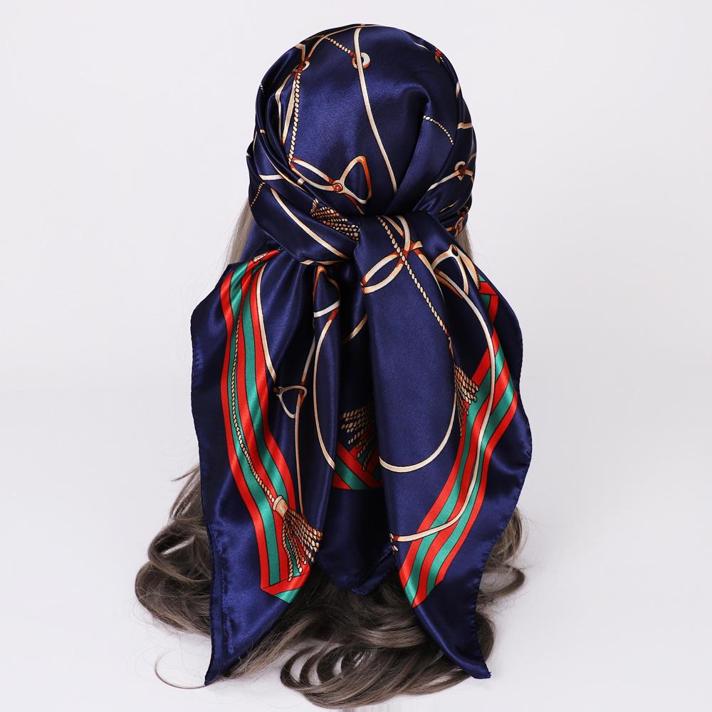 Primăvară și vară New Hundred Chain 90 * 90 Esarfă pătrată mare Esarfă de mătase Esarfă clasică de imprimare retro pentru femei Esarfă pentru cap