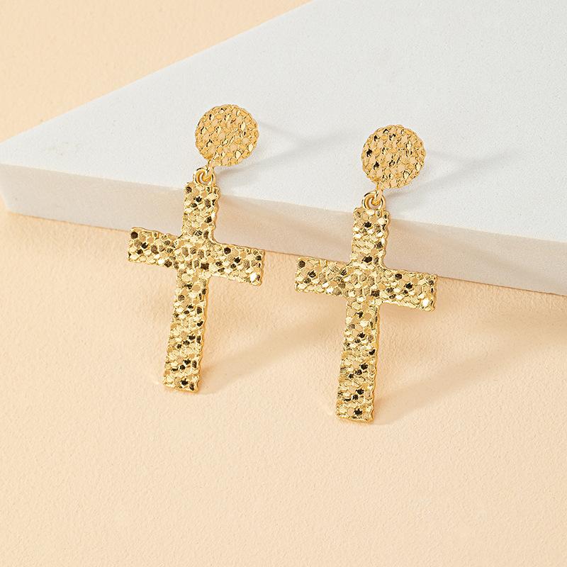 Korean Minimalist Cross Texture Earrings - Women's Trendy Street Style Studs