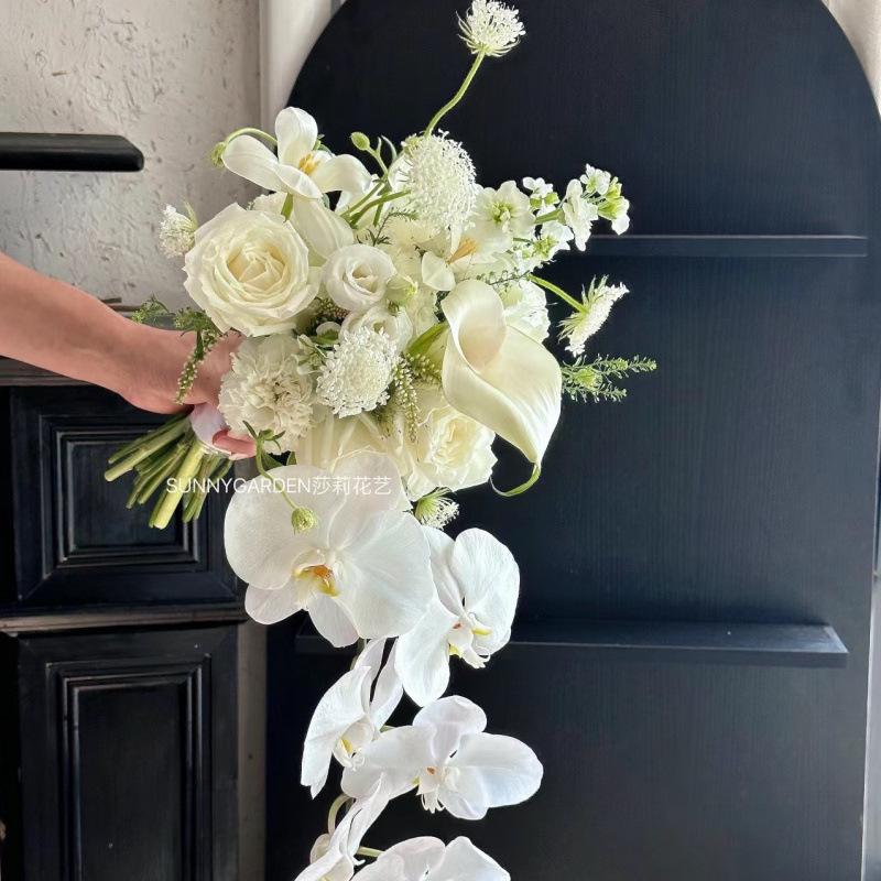 Mori-Style Garden Wedding Photography with French, Korean, and Waterfall Elements