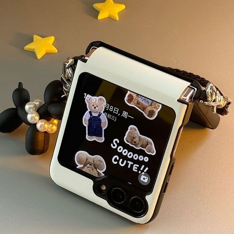 

Милый чехол-книжка для Samsung Z flip 6 Zflip5 со складным экраном, задняя крышка Galaxy Z Flip 5 6, чехол с подвеской в виде питомца и ручным шнурком For Samsung Galaxy Z Flip5