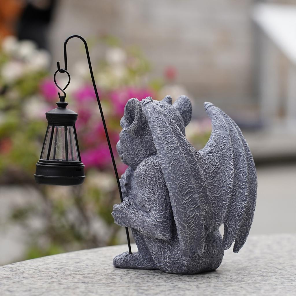 Garden Gargoyle Statue with Solar Light Gothic Lantern Decorative Monster Dragon Creep Scary Sculpture Lighting for Walkway Lawn