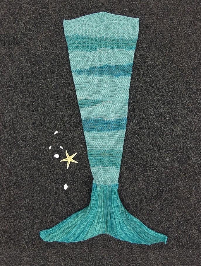 

European Warm Striped Mermaid Air Conditioning Blanket Fashionable Textile Home Green