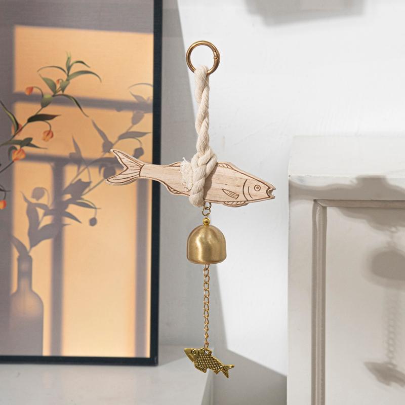 Fish Shaped Door Bell Japanese Room Decoration Wooden Wind Chimes Wall Hanging Doorbell Pendants Home Decor
