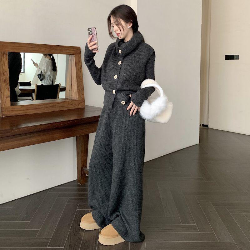 Women's French-Style Sweater Set: Autumn/Winter High-Waist Wide-Leg Pants, Lapel Vest, and Knitwear Three-Piece Set.