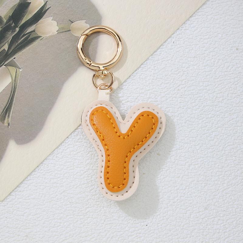 PU-Leder Bonbonfarbe A bis Z Initialen Schlüsselanhänger für Damen Einfach Mode Rucksack Telefonanhänger Autoschlüsselanhänger Schmuck Geschenke