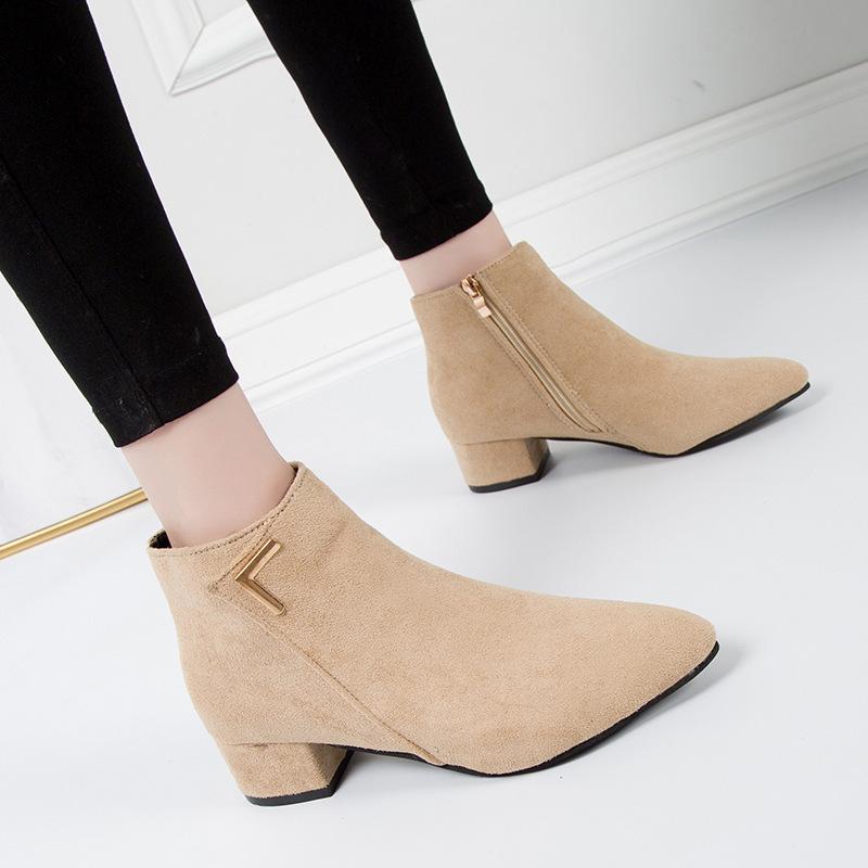 Short boots women's  autumn new matte PU medium heel ankle boots color Martin boots thick heel pointed women's boots
