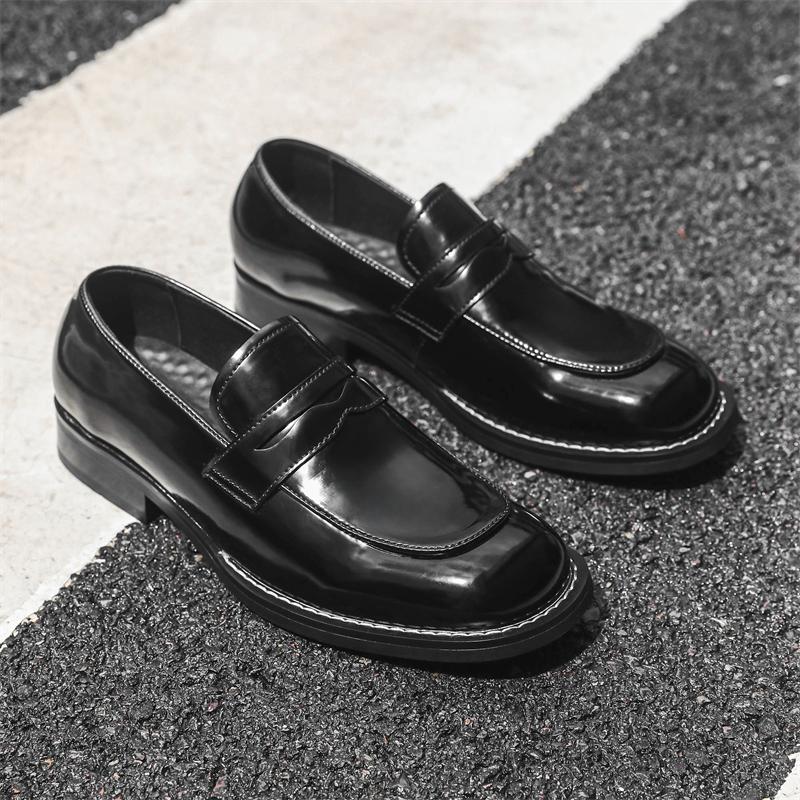 Fashion Men Casual Office Business Formal Oxford Thick Bottom Dress Shoes Men Gentleman Outdoor Patent Leather Wedding Fashion Loafers