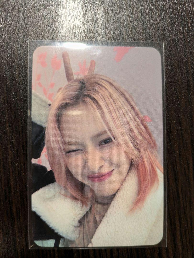 

[USED] ITZY Ryujin Soundwave Born to Be Trading Card Bonus