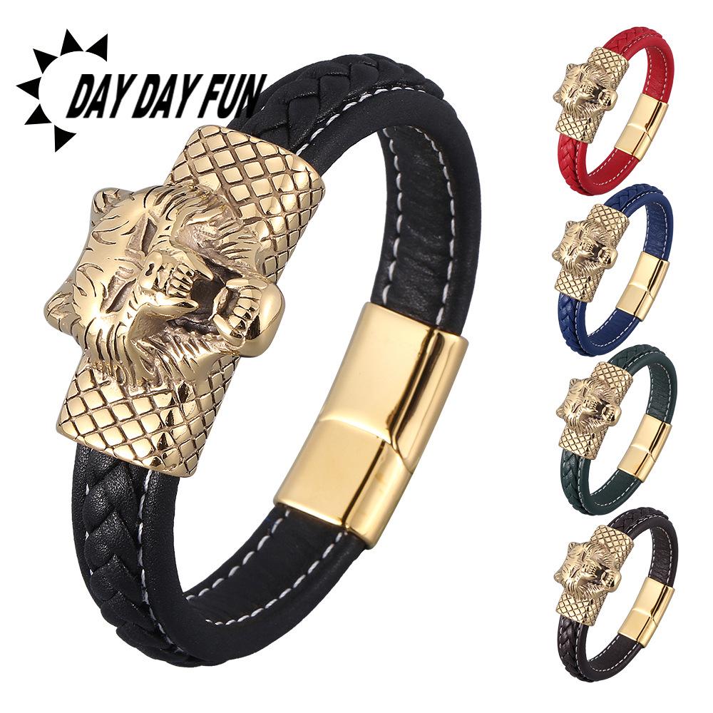 

Stainless Steel Wild Wolf Leather Bracelet with Titanium Wolf Head Inner 185mm, Full Length 215mm