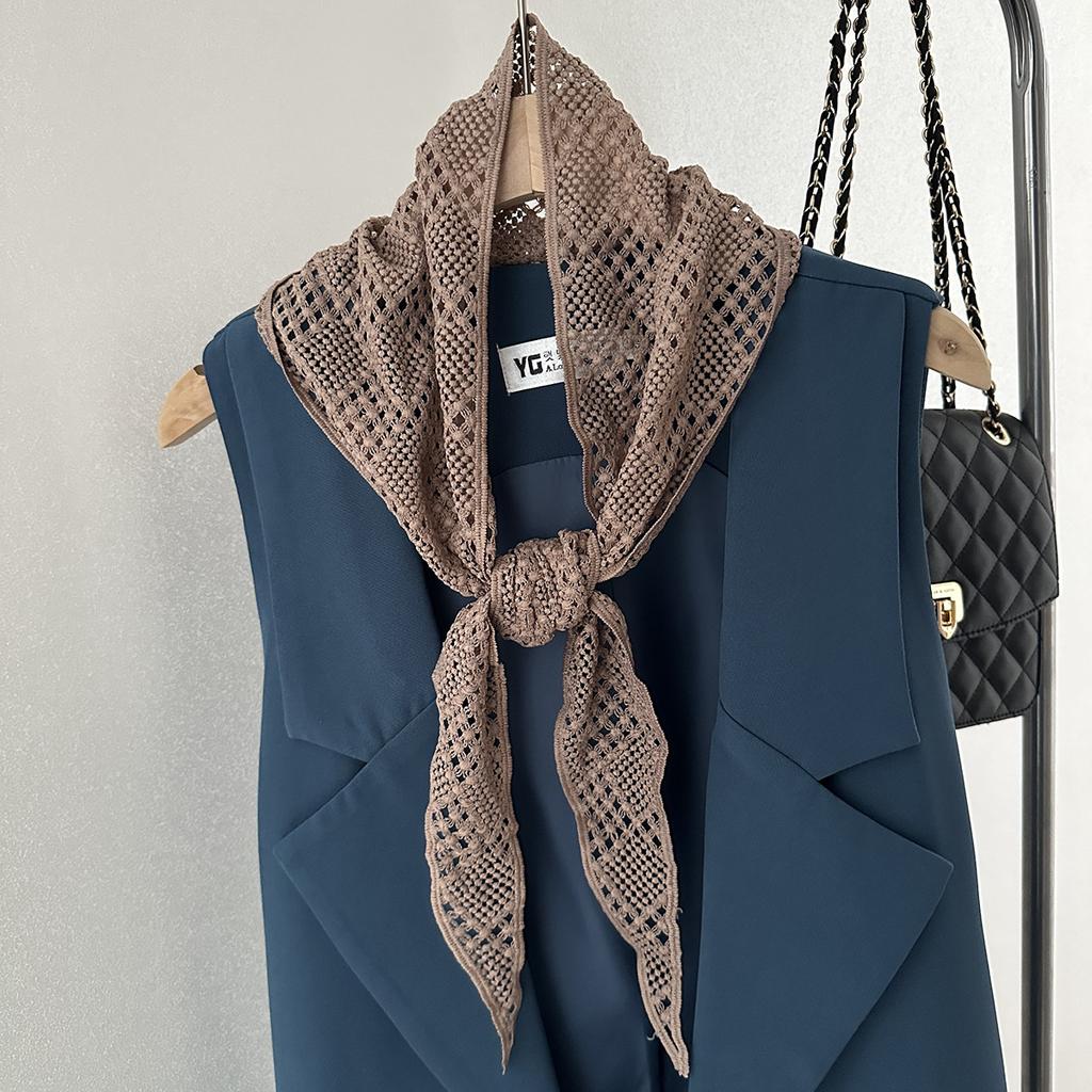 Hollow Lace Shawl Spring Summer Retro Fashion Versatile Triangle Scarf Lace Floral Triangle Scarf Solid Color Neckerchief Wraps